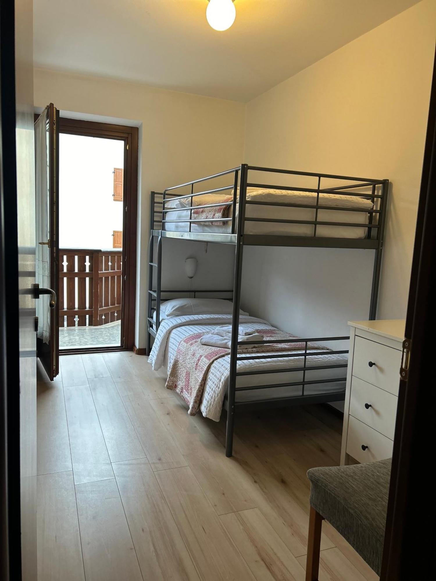 Residence Alpen Casavacanze Pinzolo Ngoại thất bức ảnh