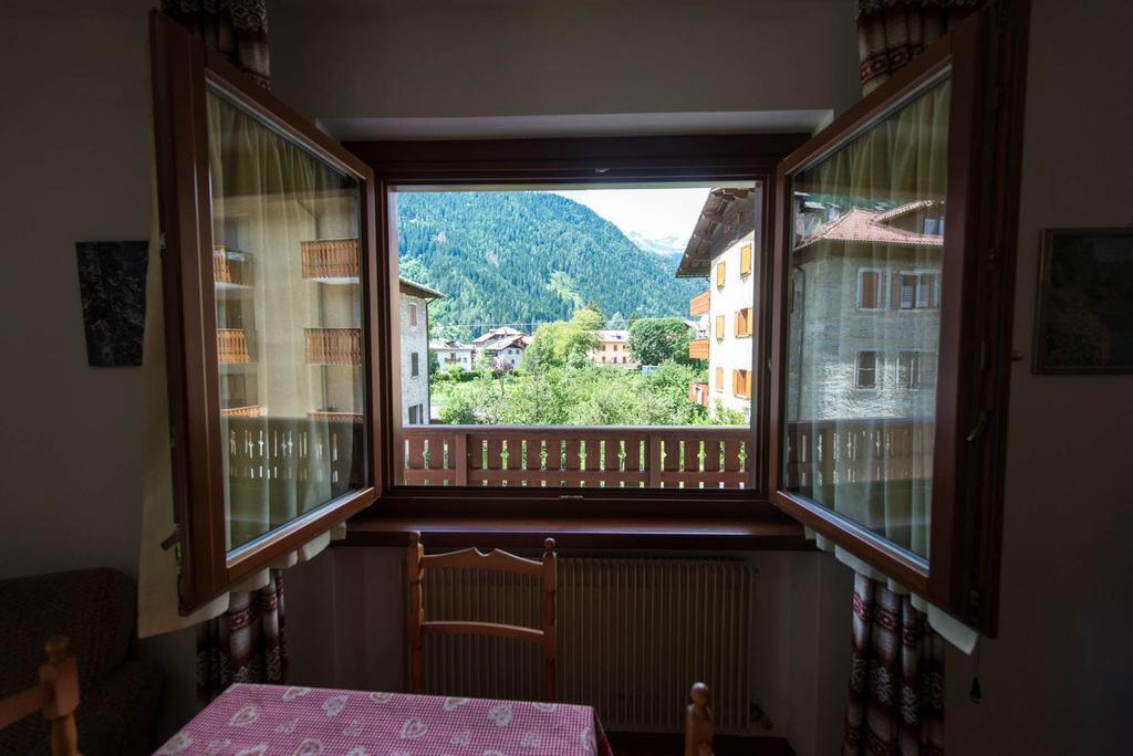 Residence Alpen Casavacanze Pinzolo Phòng bức ảnh
