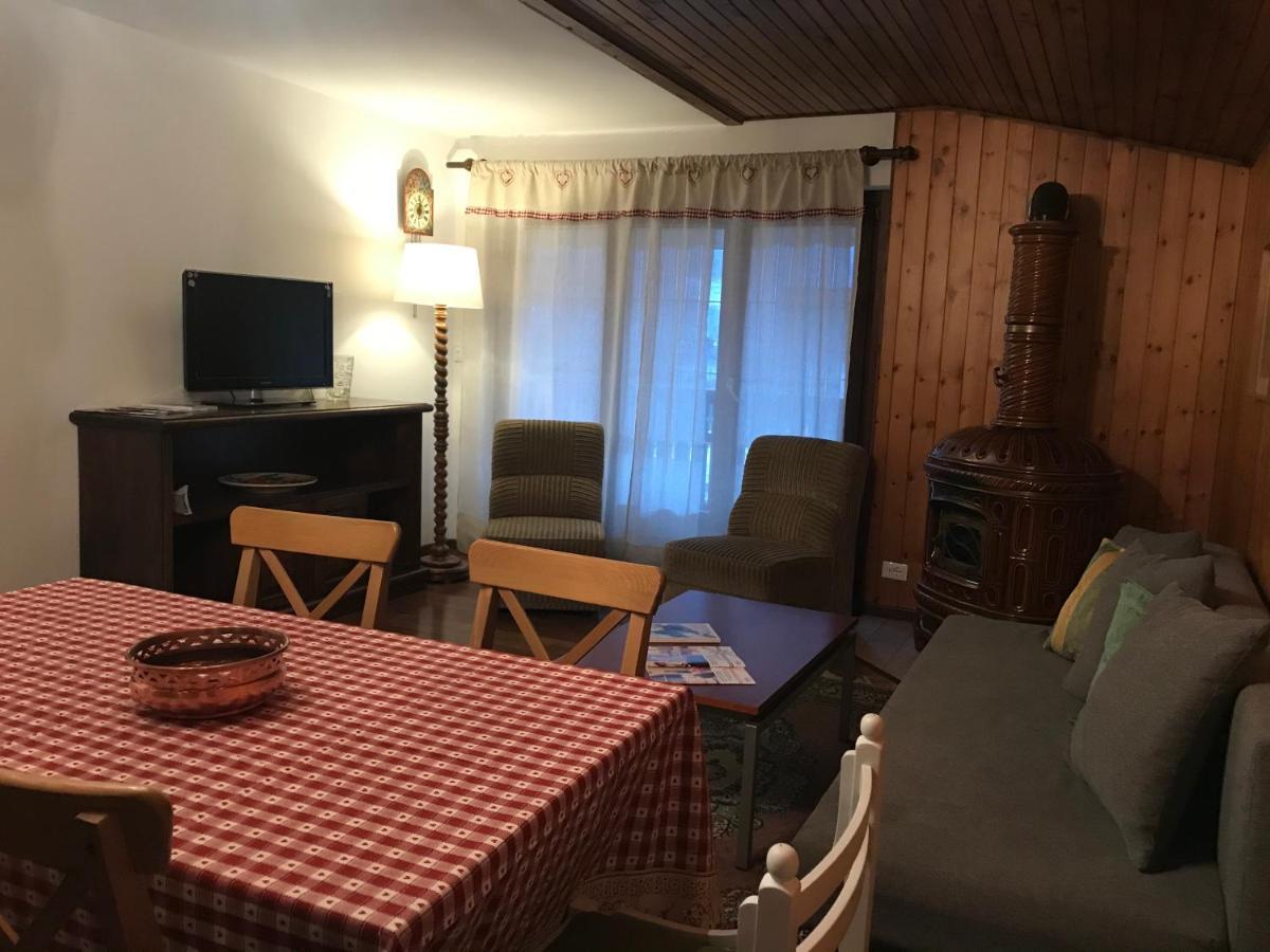 Residence Alpen Casavacanze Pinzolo Ngoại thất bức ảnh